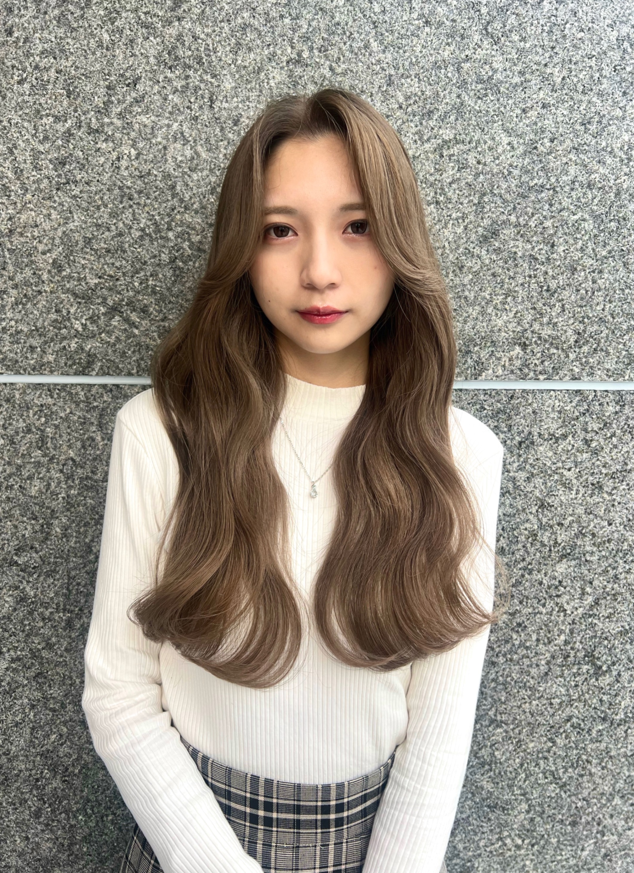 ミルクティーベージュ by ikki - ヘアカラーレシピ｜HAIRinfo
